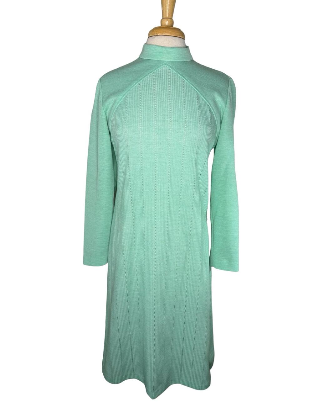 Vintage BLEEKER STREET Seafoam Green 70s Long Sleeve Eyelet Shirt Dress Size 11